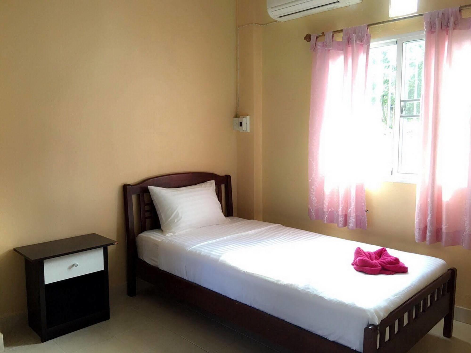 Sarin Guesthouse Ko Tao Ngoại thất bức ảnh