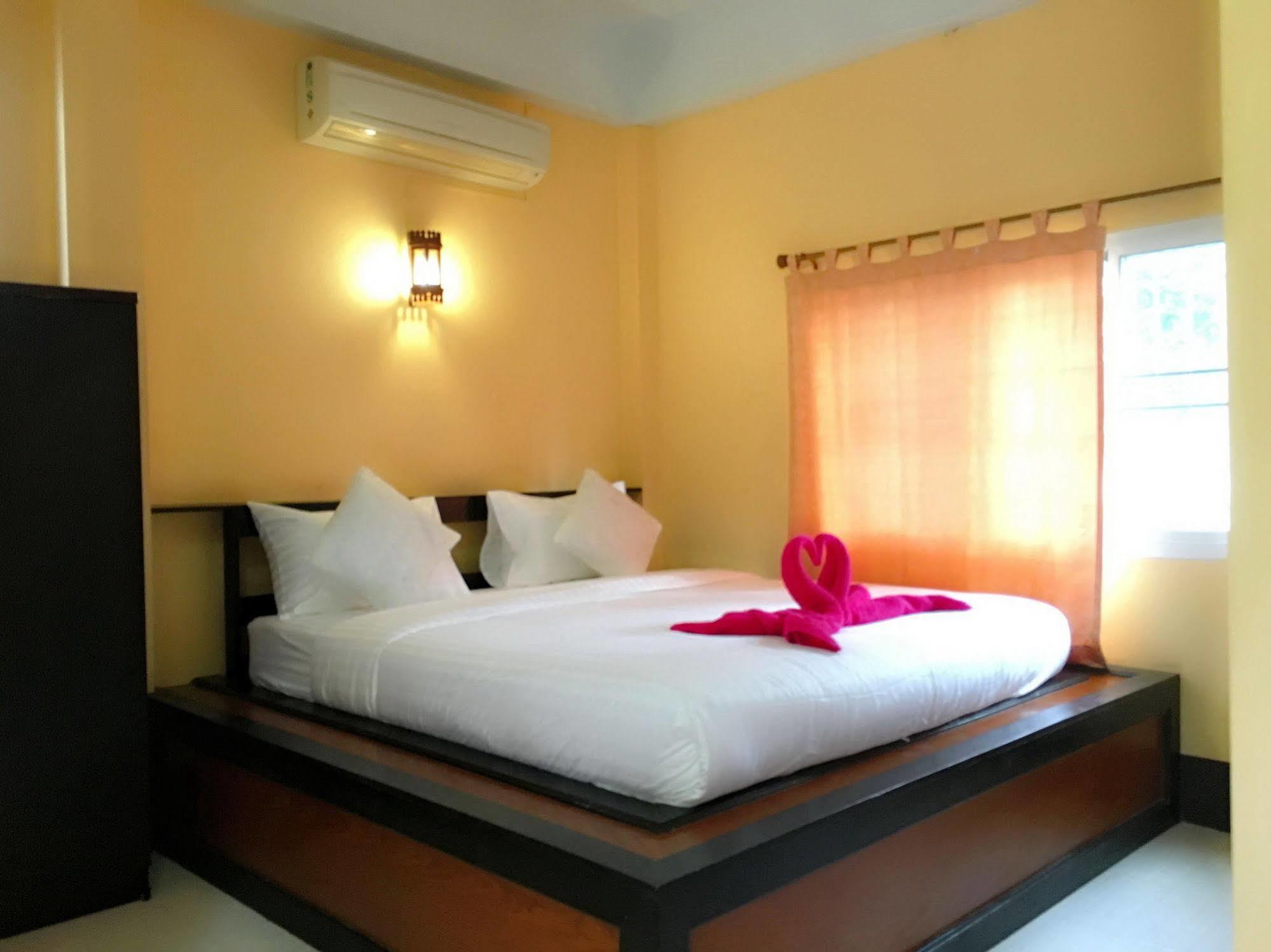 Sarin Guesthouse Ko Tao Ngoại thất bức ảnh