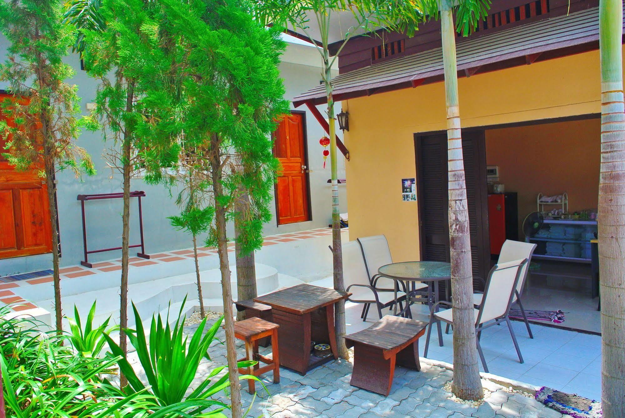 Sarin Guesthouse Ko Tao Ngoại thất bức ảnh